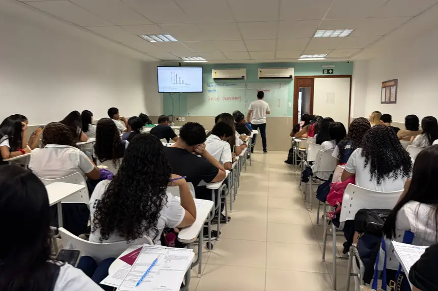 Mais de 600 estudantes participam de "aulão" do programa Enem Pará, da Seduc